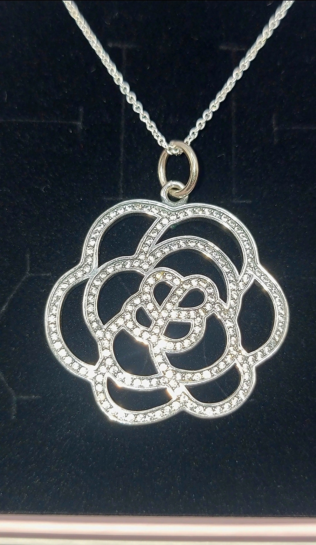 Pandora
Shimmering Rose Clear Cubic Zirconia Necklace - 390368CZ-90