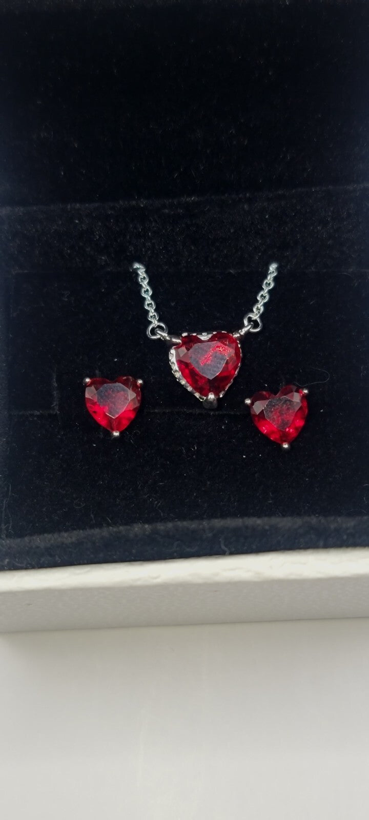 Authentic Pandora Sparkle Heart Halo Pendant Necklace & Heart Earrings Gift Set