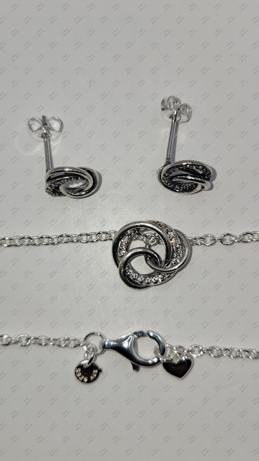 Authentic PANDORA Family Always Encircled Pendant Necklace & Earrings Gift Set 
