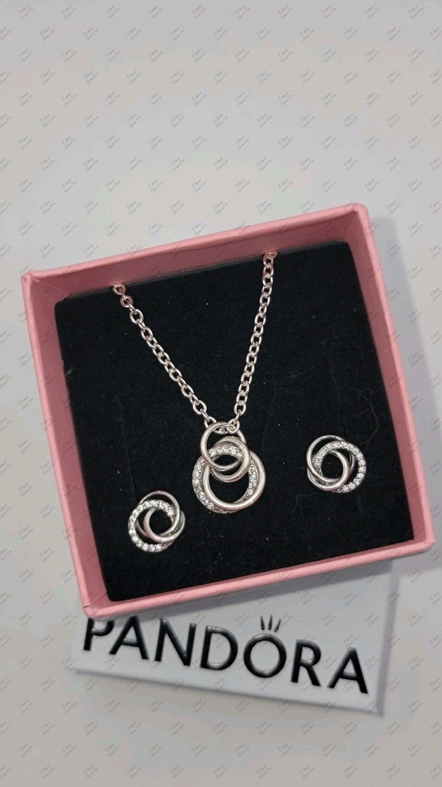 Authentic PANDORA Family Always Encircled Pendant Necklace & Earrings Gift Set 