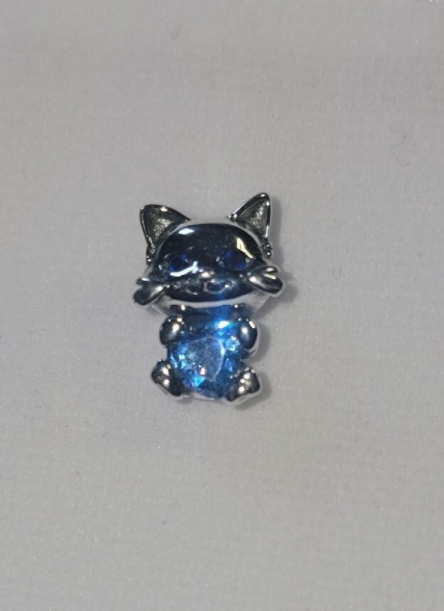Authentic L'Amour Sterling Silver Cat Kitten Holding A Blue Gem 💎  Charm