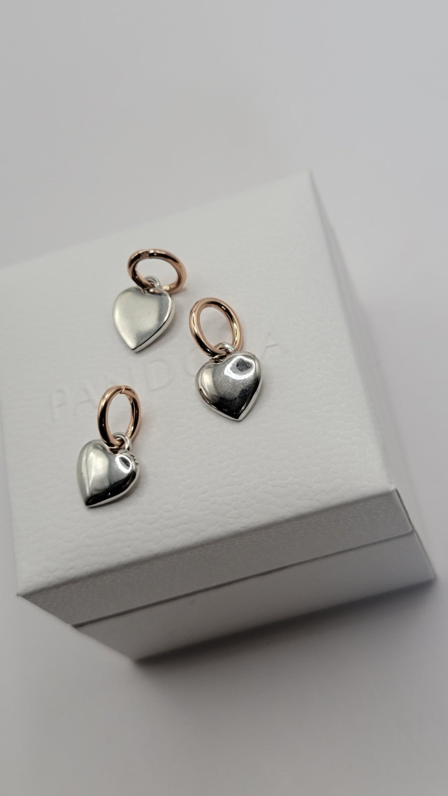 Authentic Pandora #782648C00 Splittable Family Hearts Triple Charm W/ Box B35