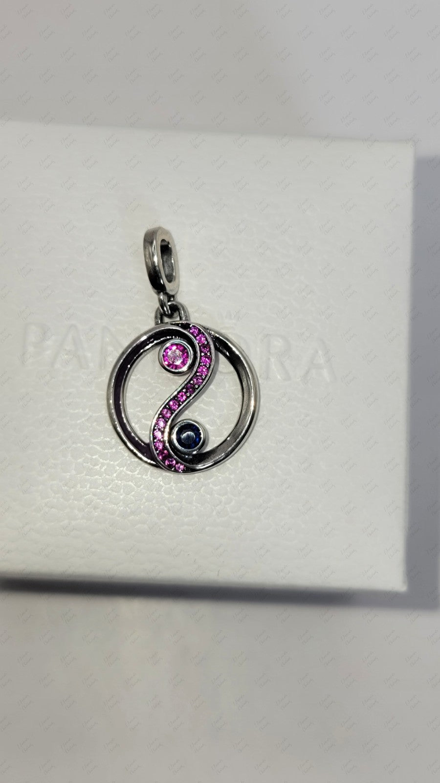 Autenthic Pandora Me Balance Yin & Yang Medallion Charm - 792307C01 W/ Box B36