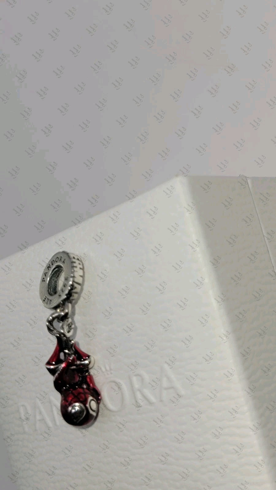 100% Authentic PANDORA 925 Marvel Spider-Man 4 Charms Collection In Box A20