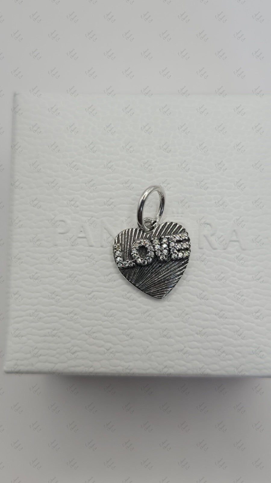 Authentic PANDORA 925 Ale Engravable Love Heart Dangle Charm 793604C01 A39 w Box