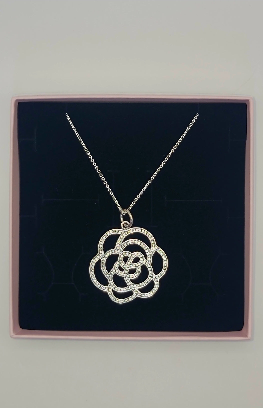 Pandora
Shimmering Rose Clear Cubic Zirconia Necklace - 390368CZ-90